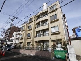 セクターズコートの外観