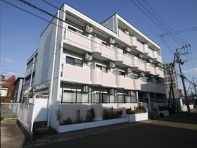 デリジェンス泉中央の外観