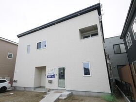 グランドパレス若林の外観
