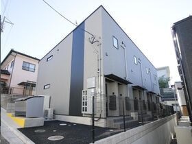 シャルム旭ケ丘イーストの外観