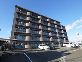 ジェムラポールの外観