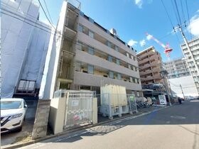 リエス榴岡5丁目の外観