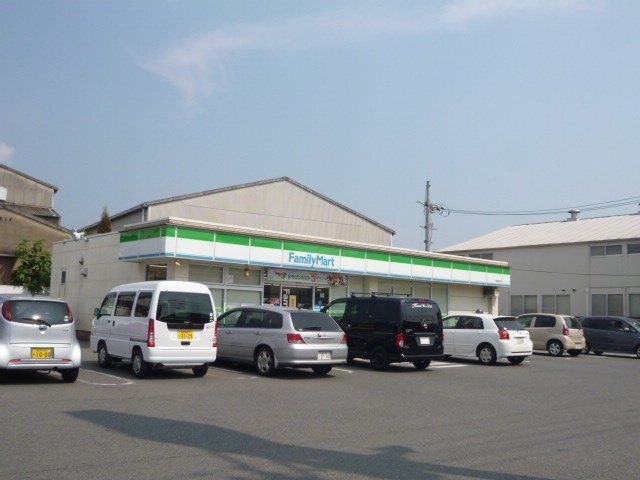 ファミリーマート倉敷連島店