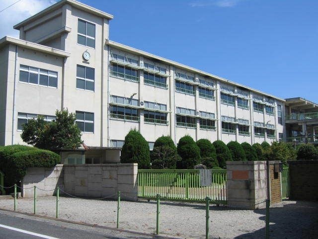 倉敷市立万寿小学校