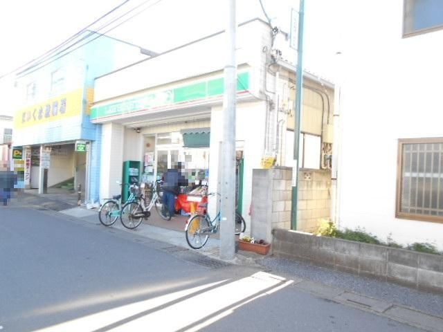 ローソンストア100一ノ割駅前店
