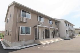 アプリコーゼ山室の外観