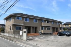 アヴァンセ城山の外観