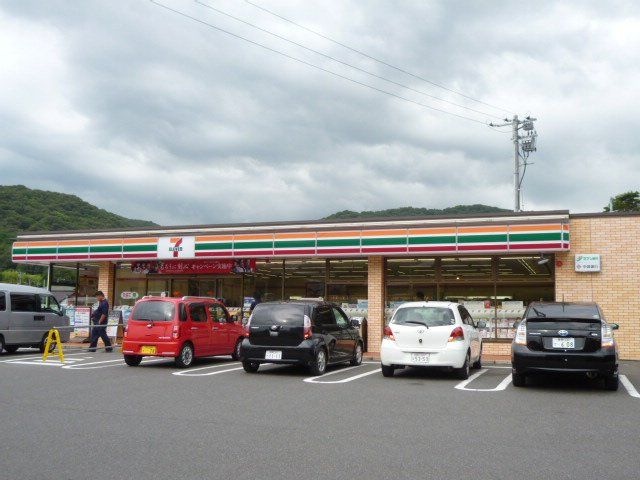 セブンイレブン倉敷市立短大前店