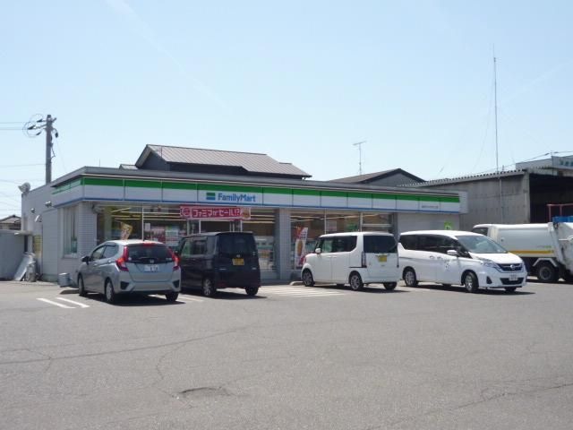 ファミリーマート水玉ブリッジライン店