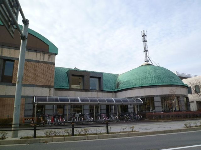 犬山市立図書館