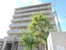 スカール新居浜の外観
