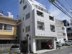 シオン シーマの外観