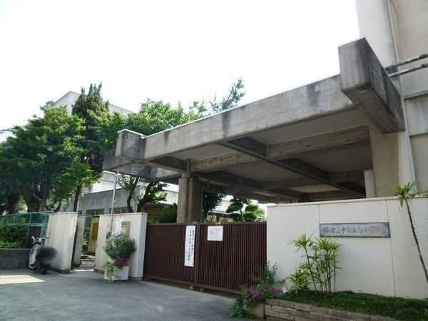 百舌鳥小学校