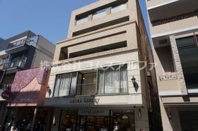 元町田澤リベラビルの外観