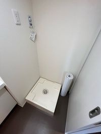 アベニールボナール 室内洗濯機置場