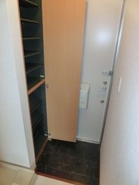 メゾンタイセイ 玄関