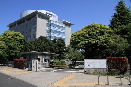 神奈川大学