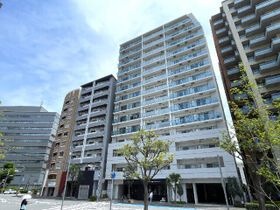エル・イソベ三宮の外観