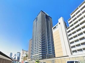 神戸ハーバータワーの外観