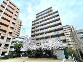 インプルーブ三宮イーストの外観