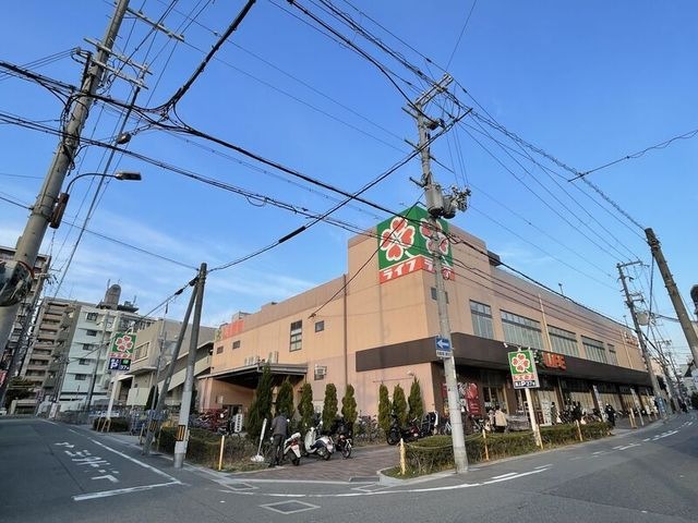 ライフ下山手店