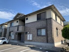 グランシャリオF棟の外観