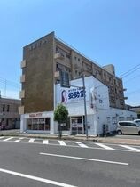 錦織ビルの外観