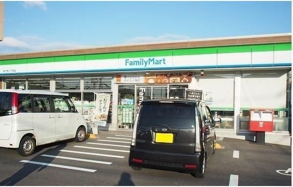 ファミリーマート浜乃木6丁目店