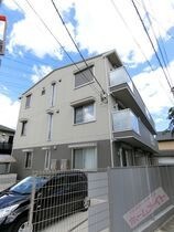 コーラルブルー南花田の外観