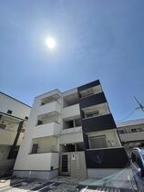フォーリーブス 33 C棟の外観