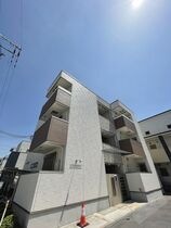 フォーリーブス33 D棟の外観