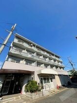 サンワード(旧メゾン和光)の外観