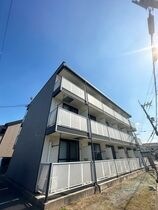 レオパレスゴールドファイブの外観
