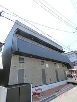 エスタブレ香ヶ丘の外観