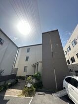 オリエンタルヴィラの外観