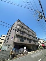 シャルム香ヶ丘の外観