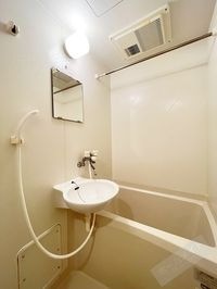 浴室換気乾燥機で急ぎのお洗濯もOK♪