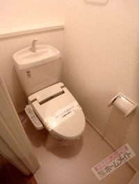 温水洗浄便座付き♪