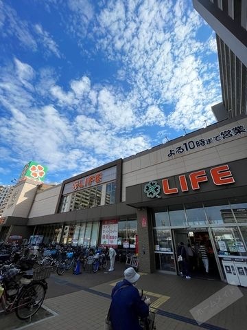 ライフ堺駅前店