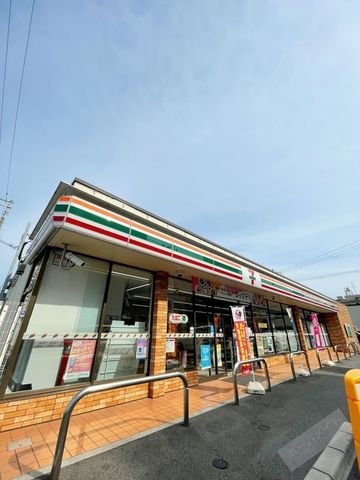 セブンイレブン堺三国ケ丘駅東店