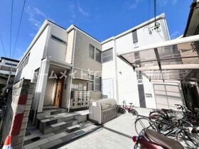 クリエオーレ中茶屋の外観
