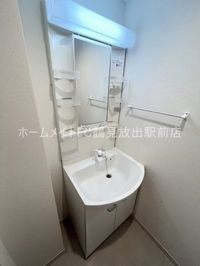 独立洗面台