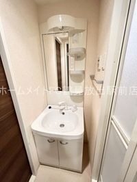 独立洗面台