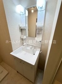 独立洗面台