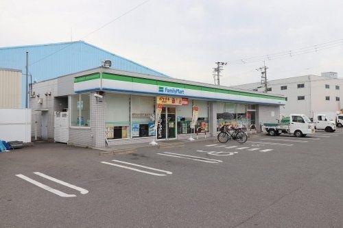 ファミリーマート 東大阪楠根店