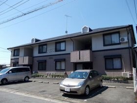 ハイカムール音羽の外観