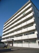 シカタ シャンブレット1の外観