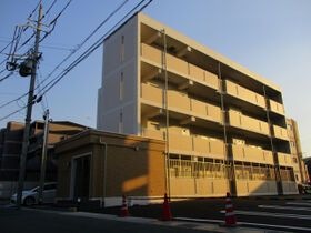 ラルジュ西金ケ崎の外観