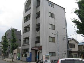 メゾンオリエントの外観