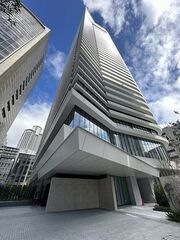 写真: Brillia Tower 堂島の外観